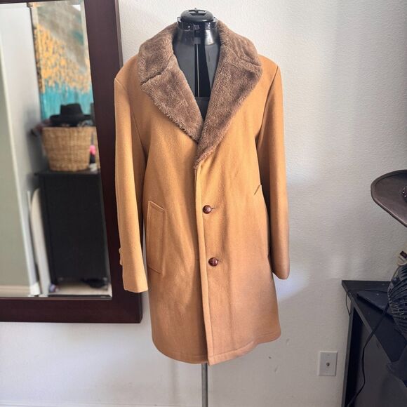 Vintage JCPenney The Men’s Shop Camel Wool Coat w/ Faux Fur Collar – Size 40R - Picture 1 of 9